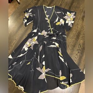 Halston Heritage Black and Yellow Floral Midi Dress 100% silk navy